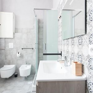 Private Bathroom Triple Room